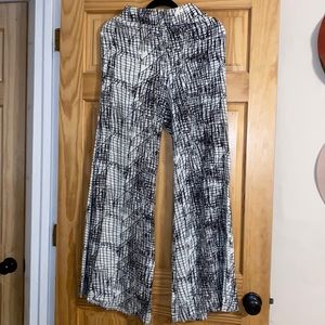 Black and white flare pants